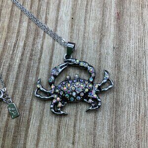 Lady Remington Crab Rhinestone Silver Tone Necklace